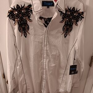 Signature Roar Embroidered Button-Up Shirt Brand New with Tags, Men's Size Large